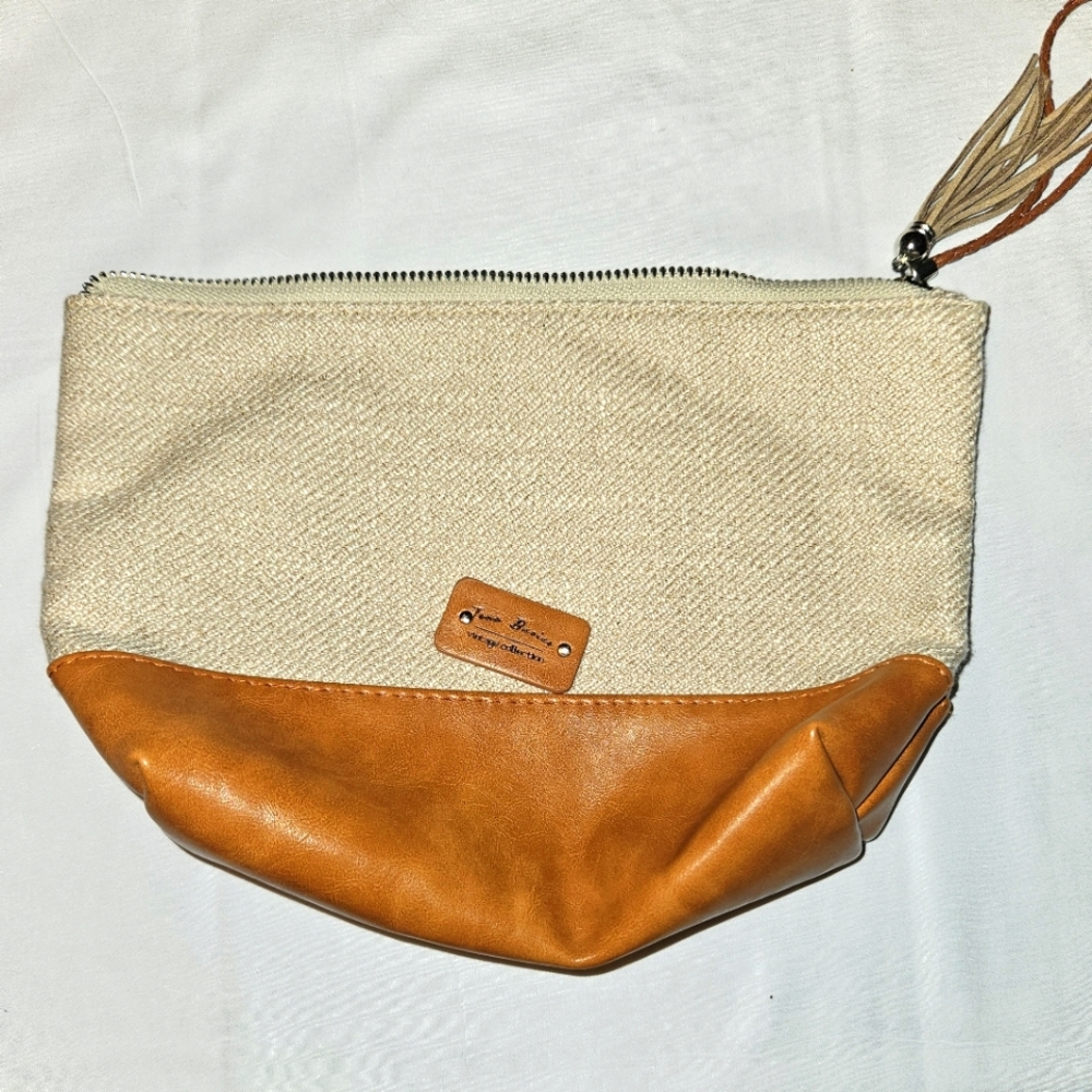 True Basics Vintage Collection Pouch